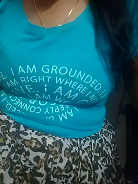 Janavi-janu online show from 10/29/25, 05:23