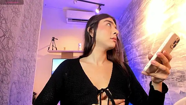 saracaball  online show from 02/21/26, 02:24