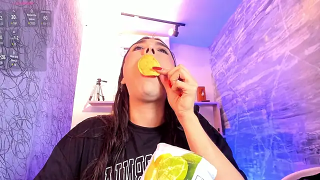 saracaball  online show from 02/09/26, 03:15