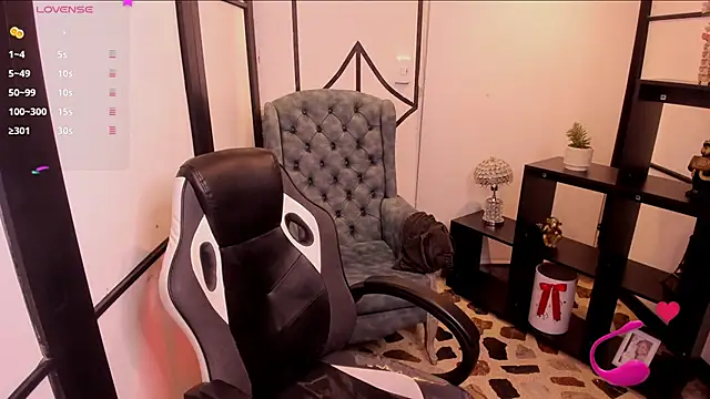 saracaball  online show from 12/20/25, 06:44