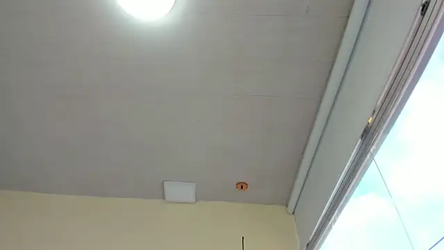 Cherllynn online show from 12/19/25, 03:58