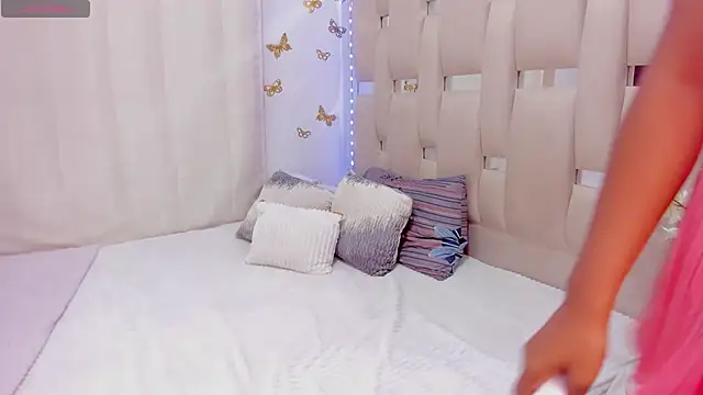 BrianaRichardson1414 online show from 12/05/25, 06:28