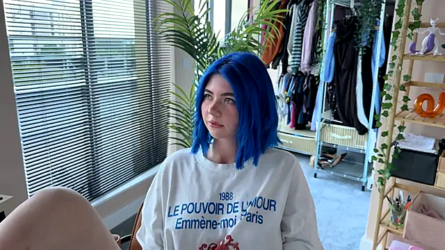 Snapshot of _vixenp chatting on 09/18/25, 04:54 vixenp online show from 09/18/25, 04:54