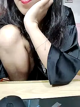 cream1299 online show from 11/12/25, 01:15