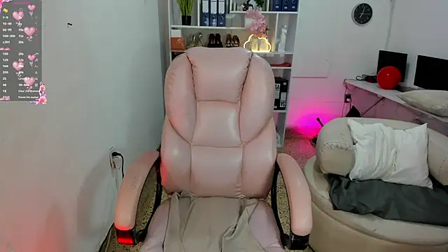 katya nt online show from 02/19/26, 12:57