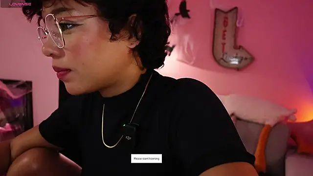 srtaliz online show from 10/29/25, 04:33