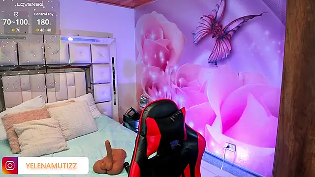 Yelena mutiz online show from 11/15/25, 01:15