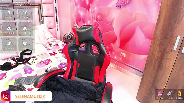 Yelena mutiz online show from 11/18/25, 01:03