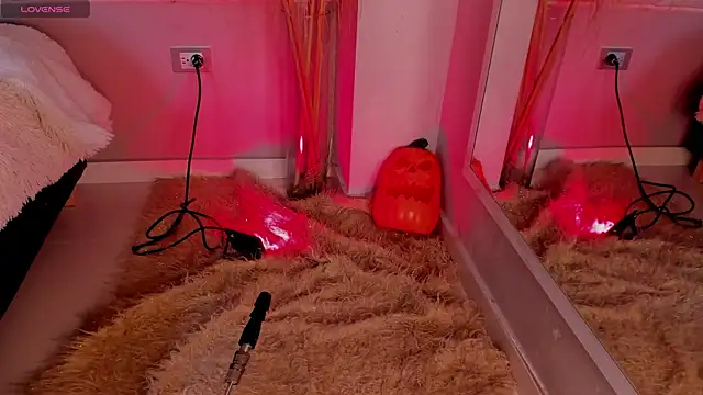 miia  baker online show from 10/23/25, 12:15