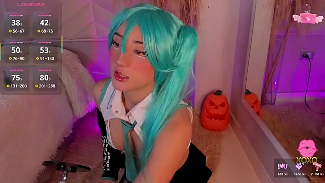 miia  baker online show from 10/24/25, 12:37