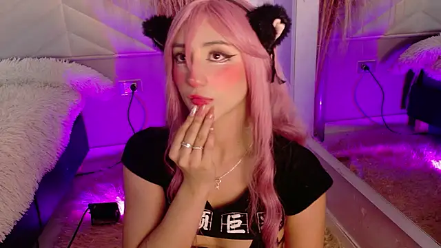 miia  baker online show from 12/01/25, 12:17