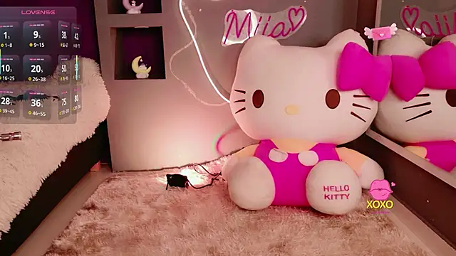 miia  baker online show from 05/11/26, 12:06
