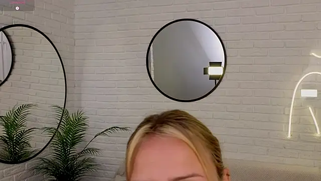 Wendy D0ll online show from 04/09/26, 08:48