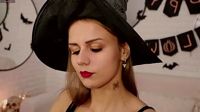 Snapshot of Wendy_D0ll chatting on 10/31/25, 09:43 Wendy D0ll online show from 10/31/25, 09:43