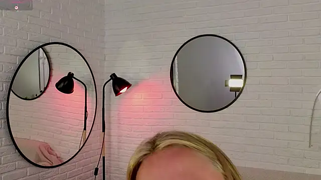 Wendy D0ll online show from 03/24/26, 09:48