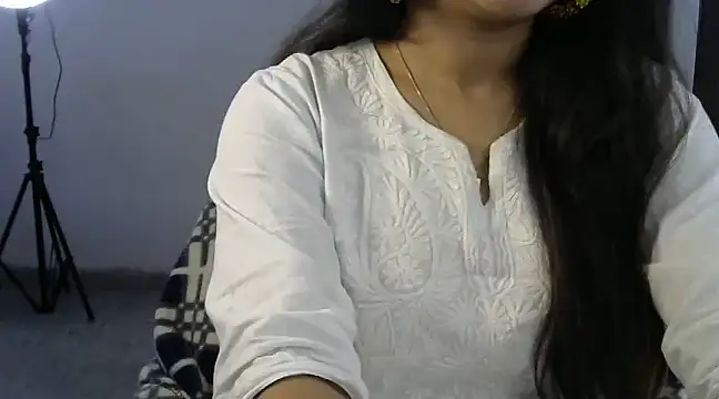 Hazel Doll9 online show from 03/03/25, 02:49