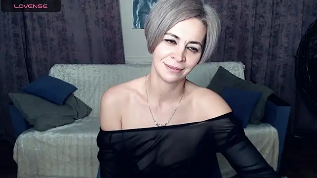 Snapshot of Blonde_lola444 chatting on 12/14/24, 10:50 Blonde lola444 online show from 12/14/24, 10:50