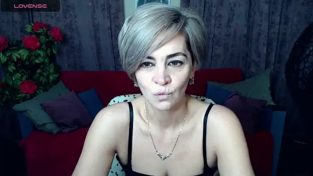 Snapshot of Blonde_lola444 chatting on 01/14/25, 06:28 Blonde lola444 online show from 01/14/25, 06:28