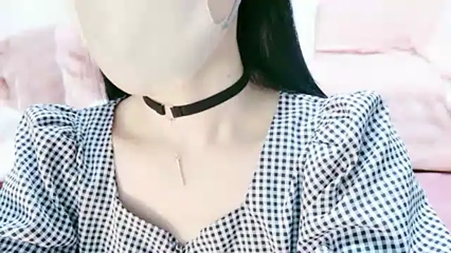 aaanyan online show from 04/10/26, 11:06