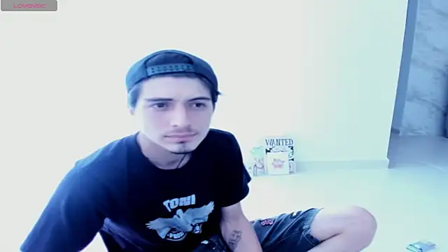 Snapshot of Sebastian_adams2001 chatting on 10/05/25, 07:15 Sebastian adams2001 online show from 10/05/25, 07:15