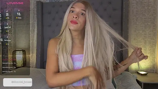 Shantal Joness online show from 11/14/25, 09:40