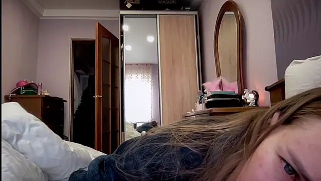 Viola sweet online show from 11/17/25, 10:41