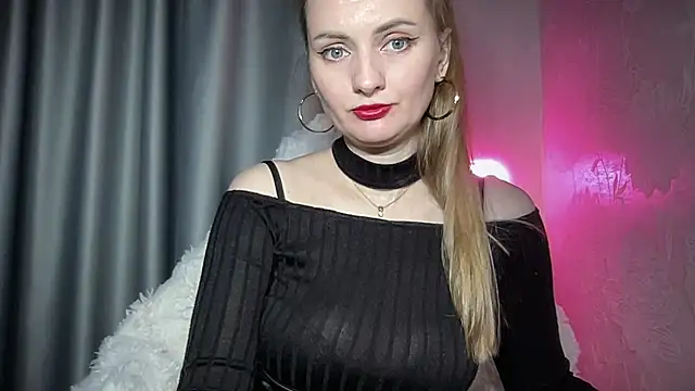 Viola sweet online show from 10/28/25, 03:33