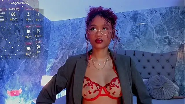 Aprillbrunette online show from 10/17/25, 02:26