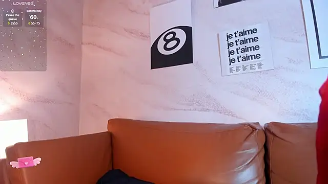 Aprillbrunette online show from 04/07/26, 11:56