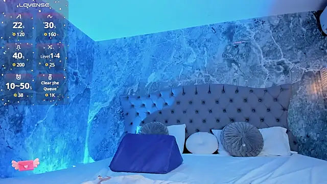 Aprillbrunette online show from 03/19/25, 08:34