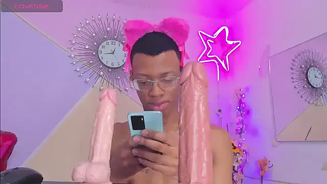 Tiffany Valentine15 online show from 11/04/25, 06:44