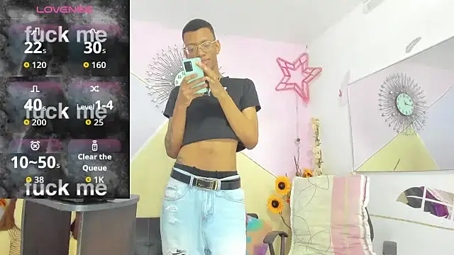 Tiffany Valentine15 online show from 11/07/25, 07:29