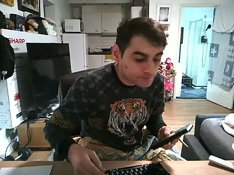 mihaimichael online show from 12/18/25, 12:31