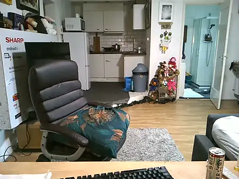 mihaimichael online show from 12/14/25, 01:06