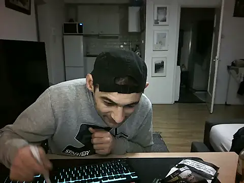 mihaimichael online show from 04/30/26, 08:49