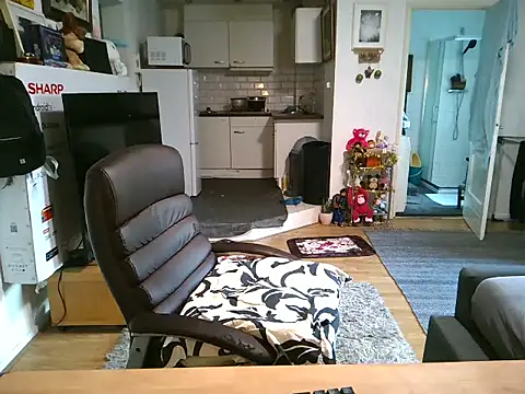 mihaimichael online show from 10/30/25, 02:47