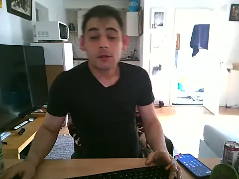 mihaimichael online show from 06/08/26, 08:04