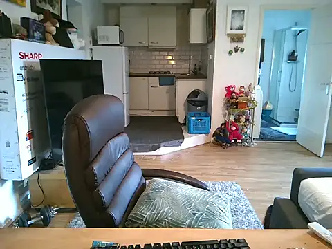 mihaimichael online show from 11/22/25, 01:54