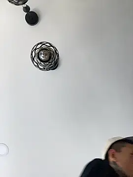 Herem369 online show from 11/05/25, 09:18