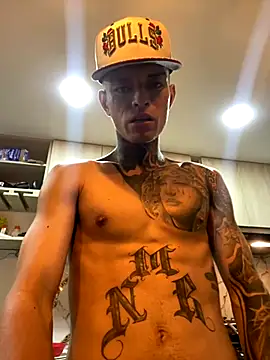 Herem369 online show from 10/31/25, 03:58