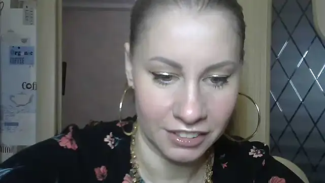 TherestlessKitty online show from 03/05/25, 06:01