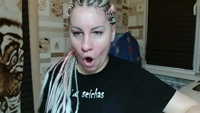 TherestlessKitty online show from 04/23/26, 10:22