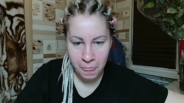 TherestlessKitty online show from 05/09/26, 09:40