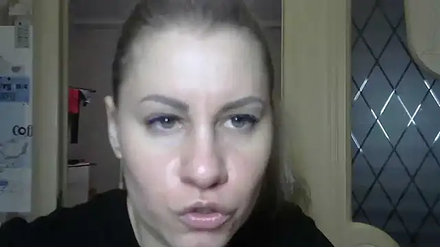 TherestlessKitty online show from 03/06/25, 09:58