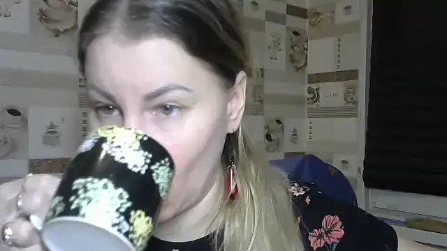 TherestlessKitty online show from 01/12/26, 10:25