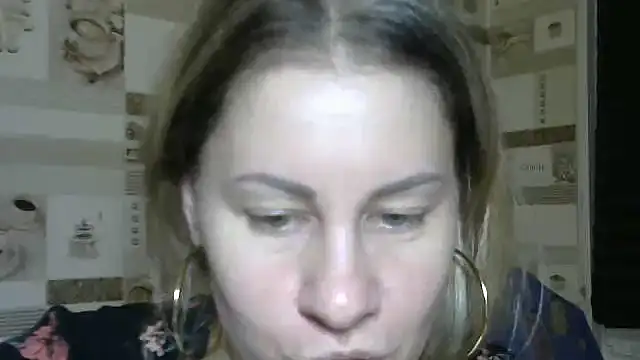 TherestlessKitty online show from 10/19/25, 10:23