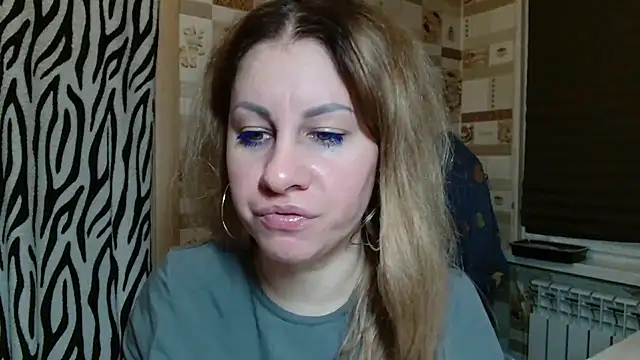 TherestlessKitty online show from 03/30/26, 10:22