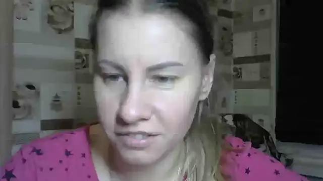 TherestlessKitty online show from 10/24/25, 10:20