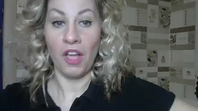 TherestlessKitty online show from 03/04/25, 06:04