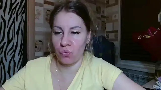 TherestlessKitty online show from 02/22/26, 10:44